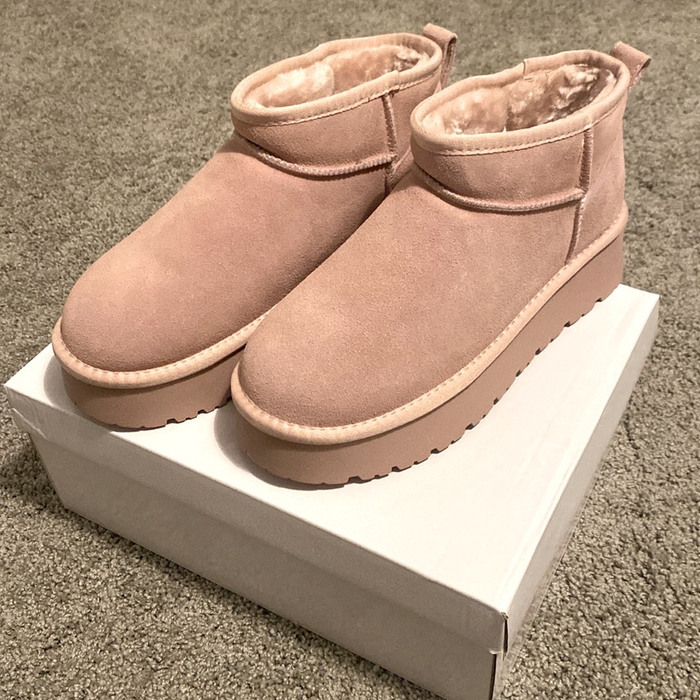 NIB blush pink platform boots